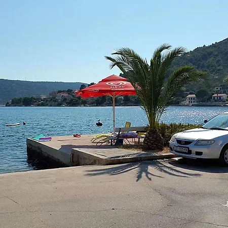 Seaside House Poljica, Trogir - 23107 Vakantiehuis Marina